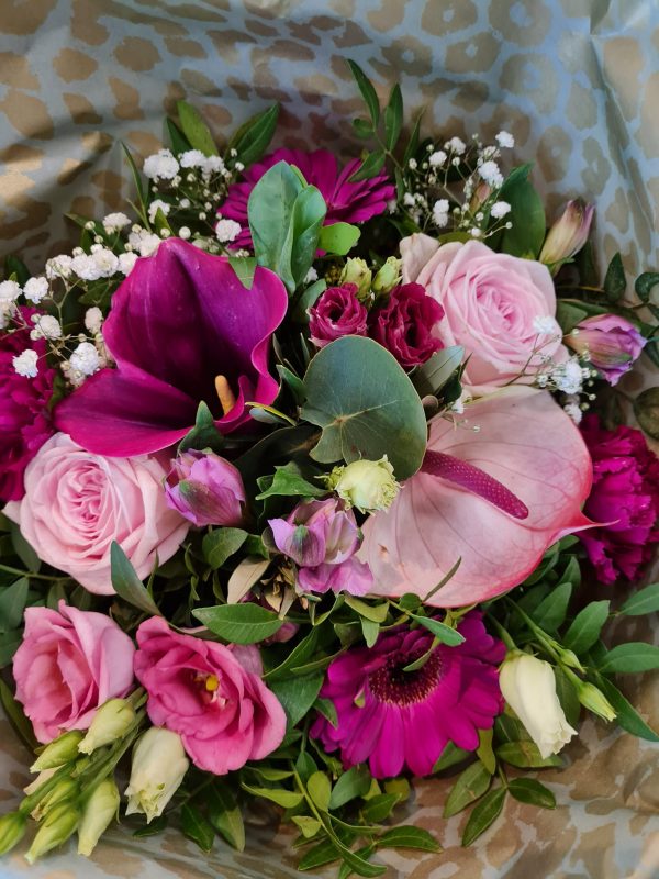 Feminin buket i rosa nuancer