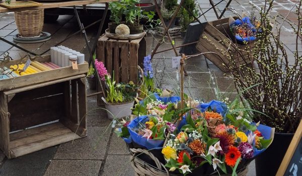 TJR Blomster