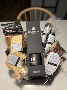Portvin, ost og pølser fra Ulvedal
