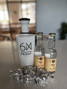 Friday ginpakke