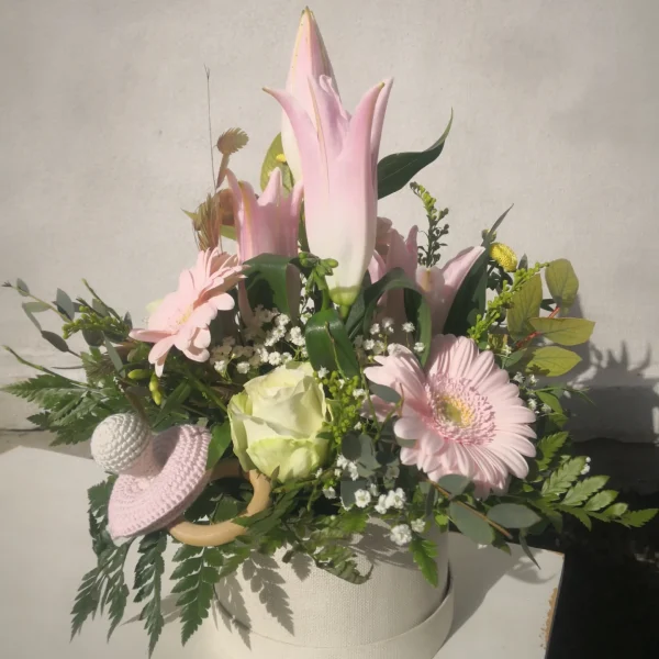 Barselsgave Flowerbox m. rangle (Vælg farve)